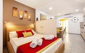 Modern & Lovely Studio - Prime Location